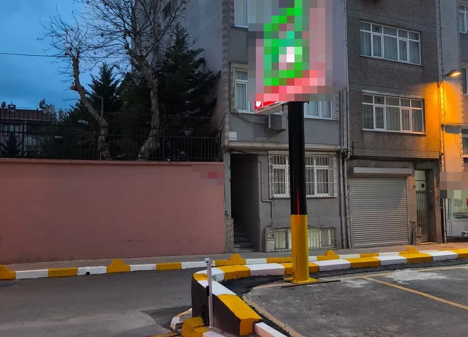 Fatih Belediyesi — Uzunyol Otoparkı